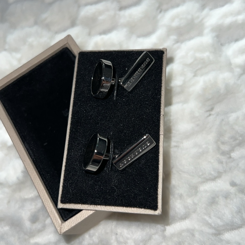 Burberry Circle Check Cuff Link-Authentic-NIB - Picture 3 of 9